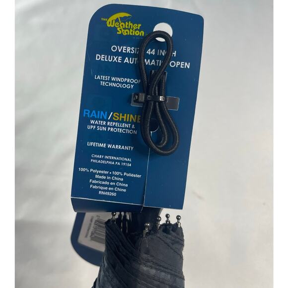 The Weather Station Oversized Deluxe 44" automatic open umbrella - Picture 4 of 4
